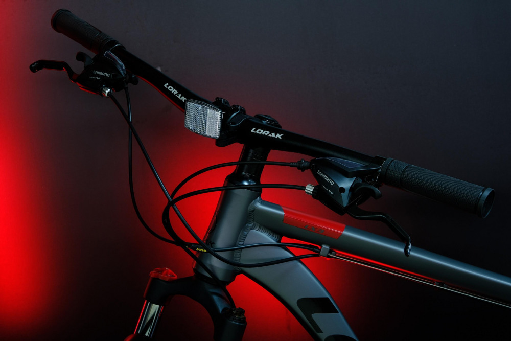 Lorak LX3 Матовый Серый/Красный рама 17 (на рост 155-173)