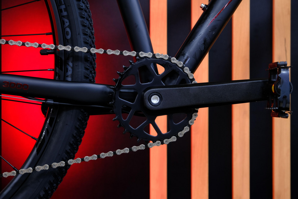 LORAK MT 29 - 3000 Матовый Чёрный/Красный рама 21 (на рост 182-195)